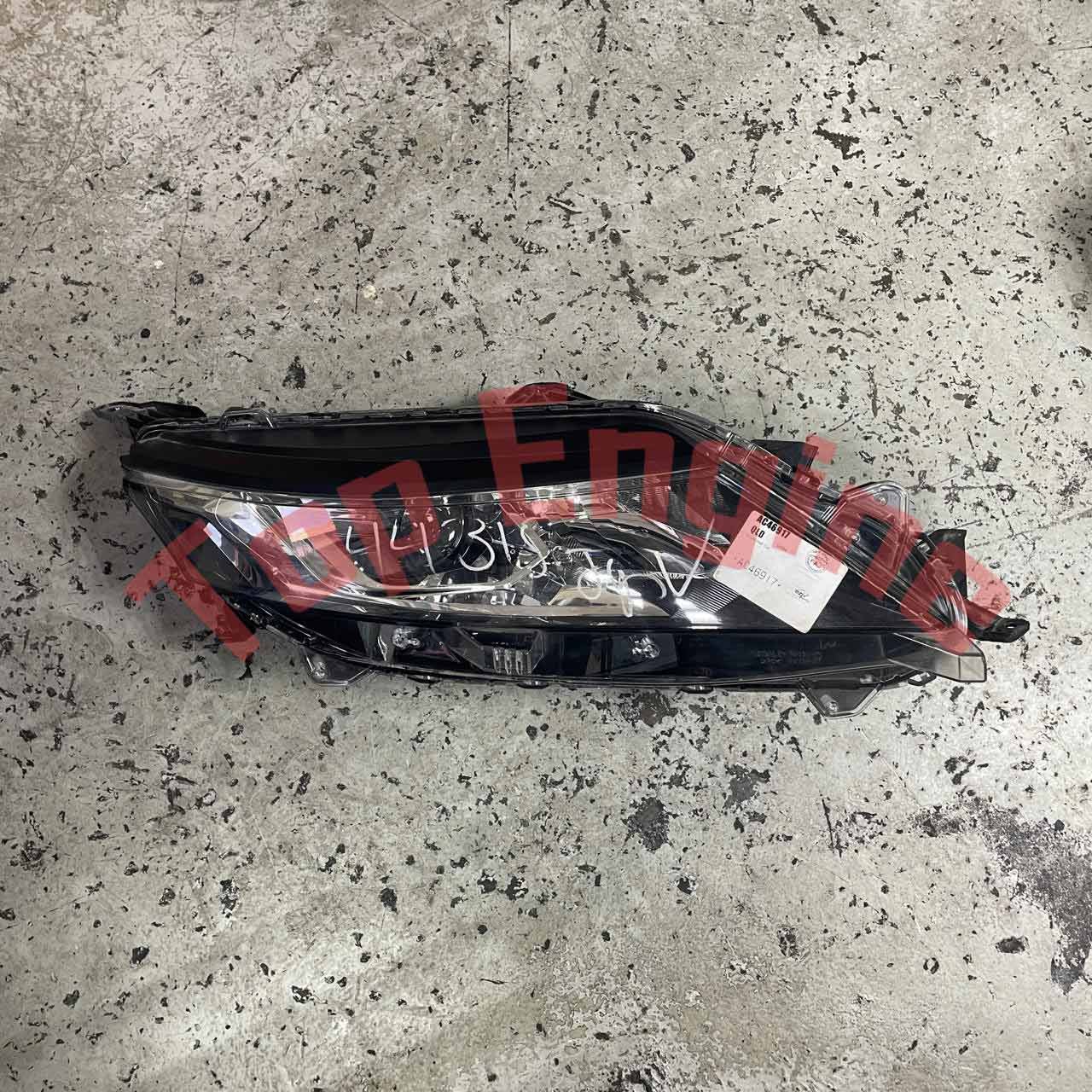 Right Halogen Headlight Assembly RHS Mitsubishi Triton L200 2019–2023 OEM 8301D373